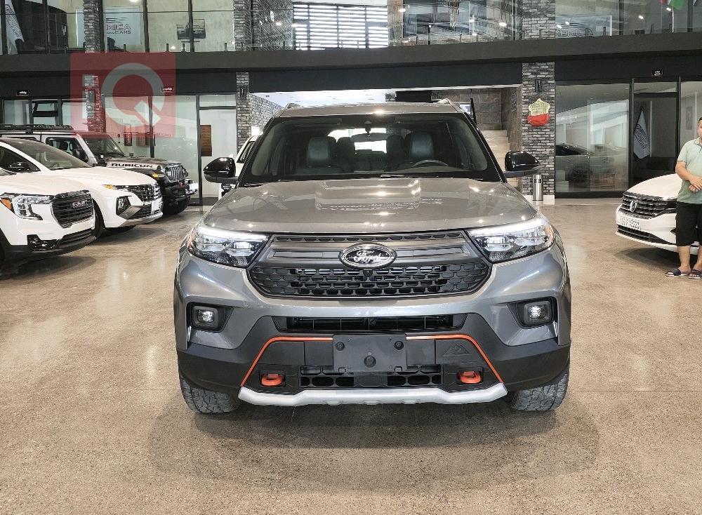 Ford Explorer
